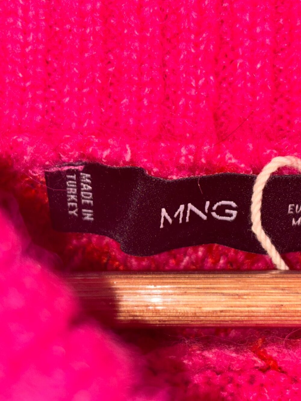 Mango Hot Pink & Red Houndstooth Turtleneck Sweater S NWOT - Picture 7 of 8